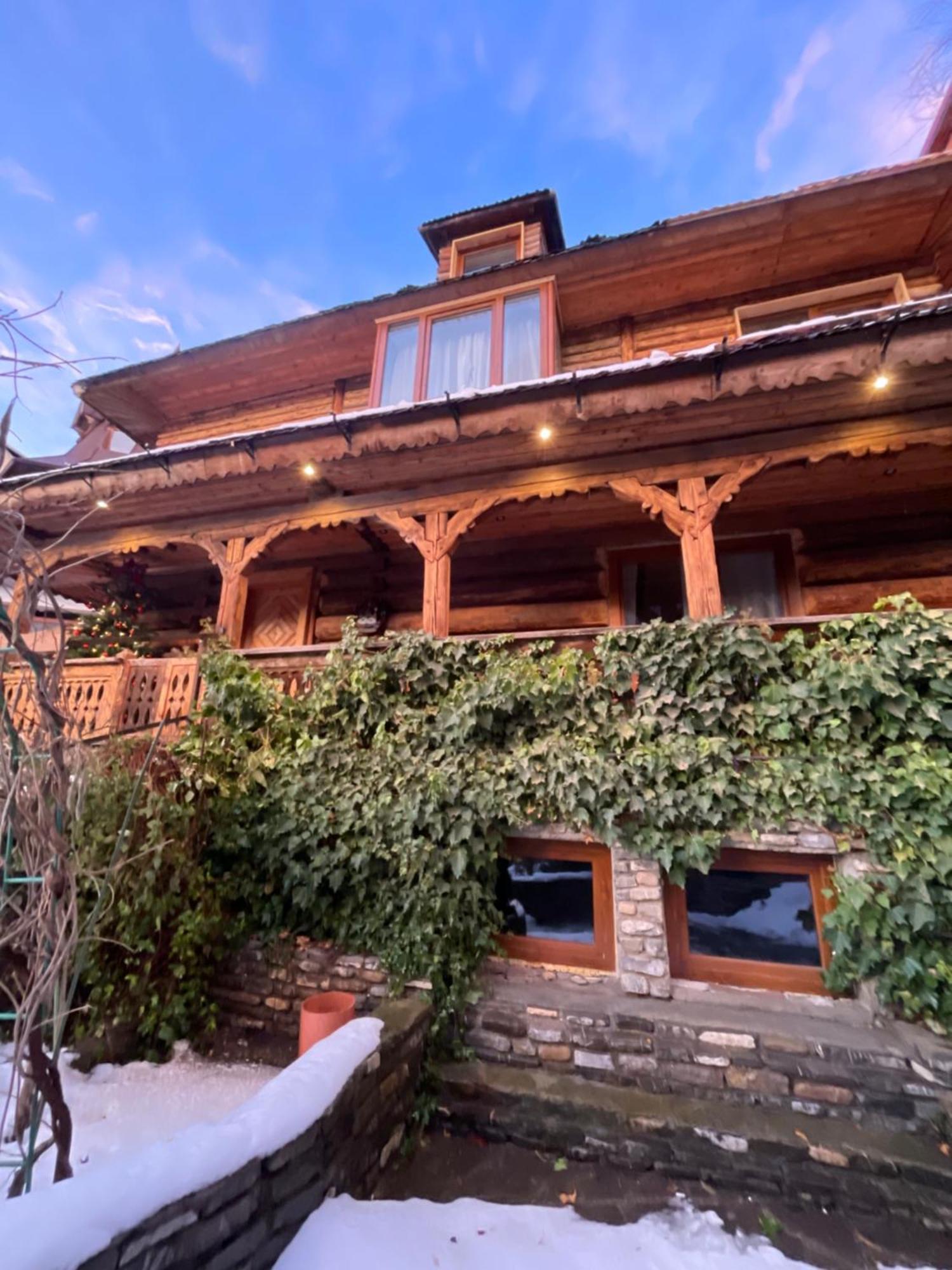Suita Pin - Catun Sinaia Exterior foto